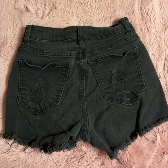 High waisted black jean shorts. - Picture 2 of 3